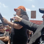 Marcha en la CDMX contra el uso de AI en voz e imagen